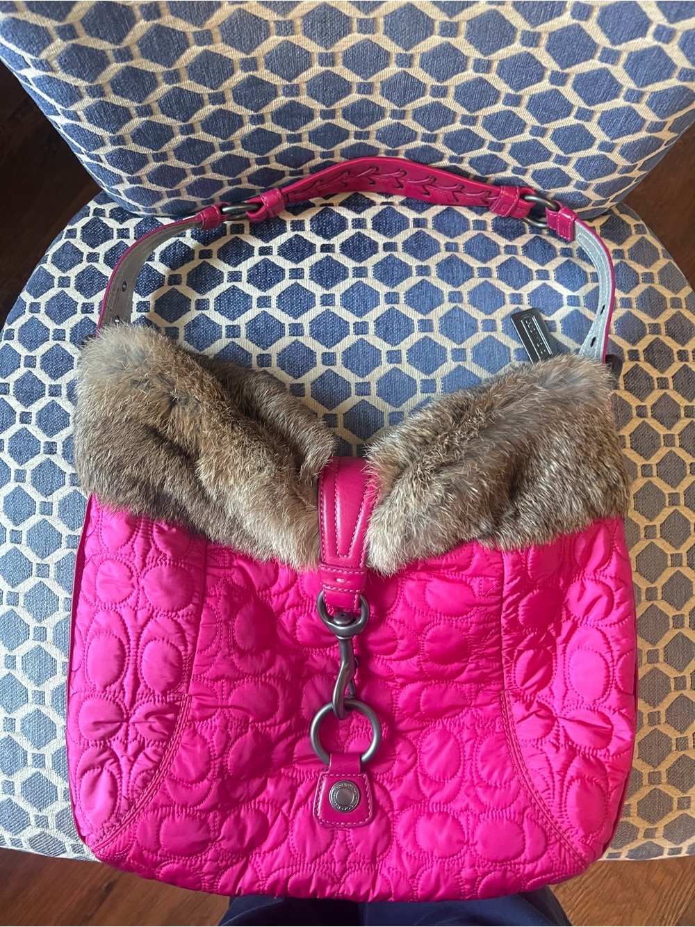 vintage coach pink shoulder bag